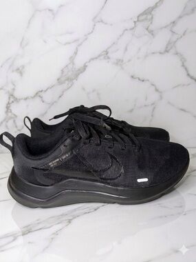 Nike Black Womens Downshifter 12 Athletic Running Shoes